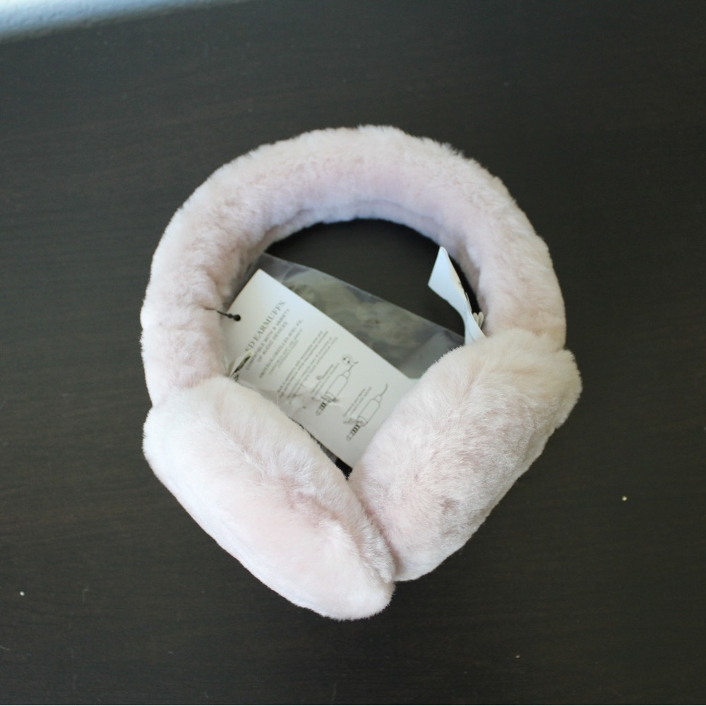 Ugg Warm Ear Mugs